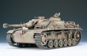 画像1: GSIクレオス[G732] 1/35 III号突撃砲G後期型 (1)