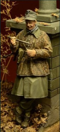 D-Day miniature studio[DD35025］ 1/35 武装親衛隊下士官 食事中 アルデンヌ1944