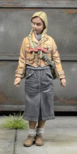 画像1: D-Day miniature studio［DD35038］ 1/35  ドイツ少女団 ドイツ1945 (1)