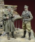 D-Day miniature studio[DD35048］ 1/35  ポーランド人民軍(LWP)の兵士達 ベルリン1945(2体セット)