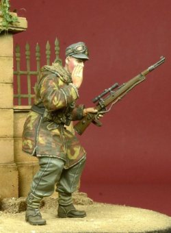 画像3: D-Day miniature studio[DD35050］ 1/35 WWII独 叫ぶ武装親衛隊将校(アノラック姿)