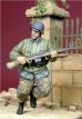 画像4: D-Day miniature studio[DD35051］ 1/35 WWII独 走る武装親衛隊擲弾兵(ソ連軍防寒ジャケット着用) (4)