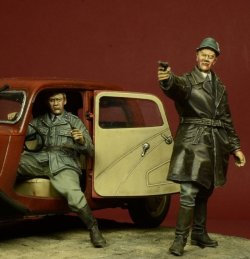 画像3: D-Day miniature studio[DD35055］ 1/35 WWII独 「待ち伏せ！」親衛隊諜報部(2体セット)ナチ占領下の欧州1943-1944