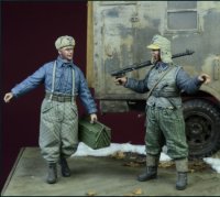 D-Day miniature studio[DD35070]  1/35 WWII独 空軍地上クルーセット(2体セット)(冬季軍装)1942-1945