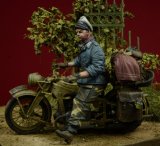 D-Day miniature studio[DD35082]1/35 WWII独 ヘルマンゲーリング師団 将校+バイクアクセサリーセット
