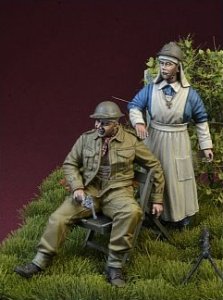 画像1: D-Day miniature studio［DD35134]1/35 WWII 負傷したBEF(イギリス海外派遣軍)兵士と手当てを施す従軍看護師セット　1940年 (1)