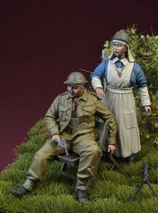 画像1: D-Day miniature studio[DD35134]1/35 WWII 負傷したBEF(イギリス海外派遣軍)兵士と手当てを施す従軍看護師セット　1940年 (1)
