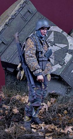 画像2: D-Day miniature studio[DD35206]1/35 WWII ドイツ武装親衛隊 MG42機関銃手 ハンセン戦闘団 アルデンヌ1944