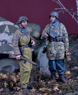 D-Day miniature studio[DD35211]1/35 WWII ドイツ武装親衛隊 タンカーストラウザーズを履いた下士官と降下猟兵 アルデンヌ1944(2体セット)
