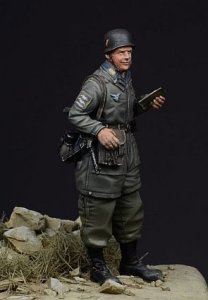 画像1: D-Day miniature studio［DD35001］ 1/35 WWII 独 降下猟兵 1940-1941 (1)