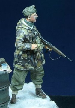画像2: D-Day miniature studio[DD35008］ 1/35 WWII ハンガリー 聖ラースロー師団将校 ハンガリー1945