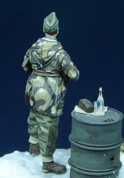 画像4: D-Day miniature studio［DD35008］ 1/35 WWII ハンガリー 聖ラースロー師団将校 ハンガリー1945