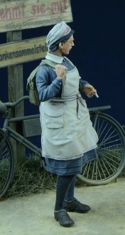 画像2: D-Day miniature studio[DD35016］ 1/35 WWII 独 ドイツ赤十字看護師 1939-1945