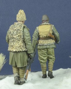画像4: D-Day miniature studio[DD35090]1/35 WWII ルーマニア歩兵 東部戦線1941-44(2体セット)