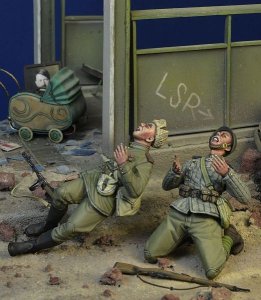 画像1: D-Day miniature studio[DD35179]1/35 WWII 露/ソ 戦死したソ連歩兵 ベルリン1945 (1)