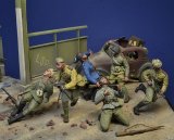 D-Day miniature studio[DD35180]1/35 WWII 露/独「死の腕に抱かれて」総攻撃するソ連歩兵セット ベルリン1945