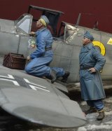 D-Day miniature studio[DD35196]1/35 WWII ドイツ空軍愛機を点検する整備兵(2体セット)