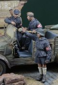 D-Day miniature studio[DD35237]1/35 WWII ドイツ キューベルワーゲンに乗るヒトラーユーゲントセット ドイツ1945(3体入)
