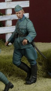 画像1: D-Day miniature studio[DD35260]1/35 WWII オランダ 徒歩行軍中の下士官 オランダ1940 (1)