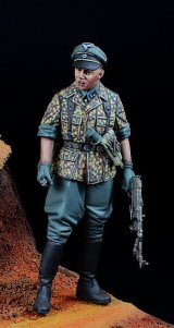 D-Day miniature studio[DD35269]1/35 WWII ドイツ 武装親衛隊 命令を叫ぶ下士官 1944-45