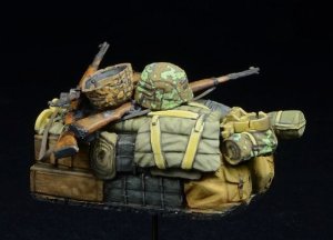 画像1: D-Day miniature studio[DD35276]1/35 WWII ドイツ 8cm迫撃砲34 積荷セット(荷台付三輪自転車/AFV用) (1)