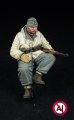 画像1: D-Day miniature studio[DD35296]1/35 WWII ドイツ 座っている武装SS兵士 1943-45年冬(タミヤ用) (1)