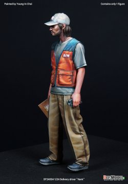 画像3: DEF.MODEL[DF24004]1/24 現用 配送ドライバー"ハンク"