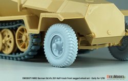 画像4: DEF.MODEL[DW30071]1/35 WWIIドイツSd.kfz.251ハノマーク用初期型自重変形フロントタイヤセット(各社キット対応)