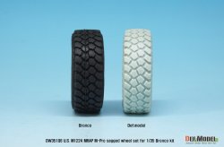 画像4: DEF.MODEL[DW35106]1/35 米 M1224 マックスプロ 自重変形タイヤ(ブロンコ用)