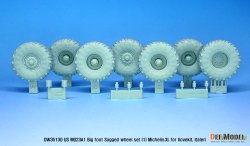 画像2: DEF.MODEL[DW35130]1/35 現用 アメリカ陸軍軍用貨物トラックM923A1ビックフッド用自重変形タイヤセット(アイラブキット/イタレリ用)