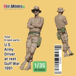 画像1: DEF.MODEL[DF35031]1/35 現用 アメリカ陸軍兵士 小休止する運転士 湾岸戦争1991