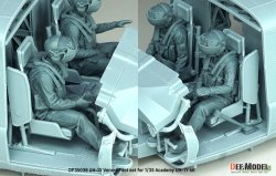 画像9: DEF.MODEL[DF35038]1/35 現用 アメリカ海兵隊 UH-1Yヴェノム パイロットセット(2体入 アカデミー用)