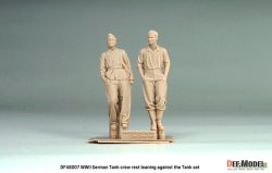 画像2: DEF.MODEL[DF48007]1/48 WWII ドイツ 休息中のタイガーI戦車兵セット(2体入)
