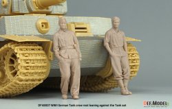 画像4: DEF.MODEL[DF48007]1/48 WWII ドイツ 休息中のタイガーI戦車兵セット(2体入)