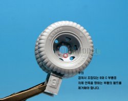 画像4: DEF.MODEL[DK35005]1/35 現用 韓国陸軍 K511 6X6 2-1/2トントラック 自重変形タイヤセット(アカデミー/AFVクラブ用)