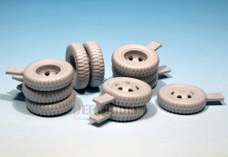 画像7: DEF.MODEL[DK35005]1/35 現用 韓国陸軍 K511 6X6 2-1/2トントラック 自重変形タイヤセット(アカデミー/AFVクラブ用)