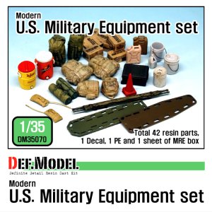 画像1: DEF.MODEL[DM35070]1/35 現用米 陸軍積荷セット (1)