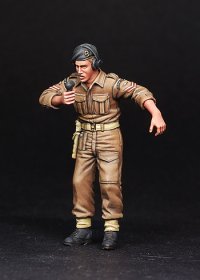 DEF.MODEL[DO35026]1/35WWII British tanker N/W Europe