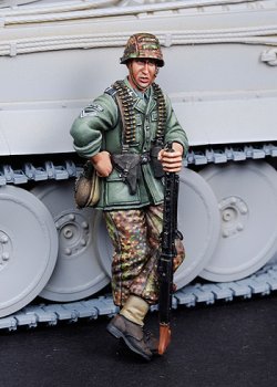 画像1: DEF.MODEL[DO35029]1/35WWII SS Machine gunner