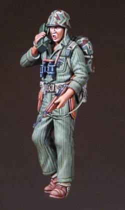 画像1: DEF.MODEL[DO35035]1/35WWII-Korean War USMC Officer