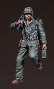 画像1: DEF.MODEL[DO35038]1/35WWII-Korean War USMC Machine gunner (1)