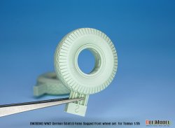 画像3: DEF.MODEL[DW30040]1/35 WWII 独 ドイツ陸軍 Sd.kfz.9ファモ用自重変形前輪セット スペアタイヤ付(タミヤ用)