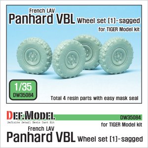 画像1: DEF.MODEL[DW35084]1/35 現用仏 パナールVBL 軽装甲機動車 自重変形タイヤ 1(ミシュラン)(タイガーモデル用) (1)