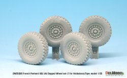 画像3: DEF.MODEL[DW35096]1/35 現用仏 パナールVBL 軽装甲機動車 自重変形タイヤ 2(ミシュラン)(タイガーモデル/ホビーボス用)