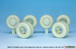 画像3: DEF.MODEL[DW35116]1/35 現用 米 アメリカ陸軍 M54A2カーゴトラック自重変形リアタイヤセット 標準荷重仕様 (AFVクラブ用)