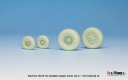 画像5: DEF.MODEL[DW35122]1/35 現用 米海軍SH/MH-60シーホーク用自重変形タイヤセット(キティホーク用)