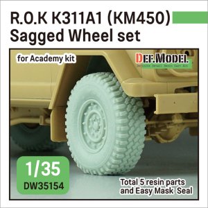 画像1: DEF.MODEL[DW35154]1/35 現用 韓国 K311A1(KM450)トラック 自重変形タイヤセット(アカデミー用) (1)