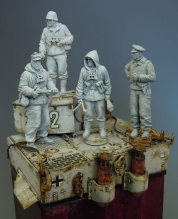 画像1: Darius Miniatures[DM35010]1/35 ダイオラマベース 10 60x80 mm