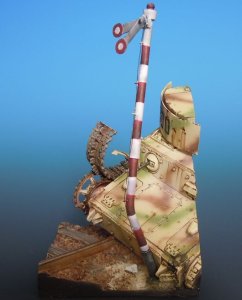 画像1: Darius Miniatures[DM35025]1/35 ダイオラマベース 25 60x60 mm (1)