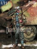 Darius Miniatures[DMF35086]1/35 WWII ドイツ StG44を持つベテラン降下猟兵